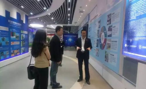 富士康考察团莅临平云小匠，共商技术赋能与智能制造合作新模式