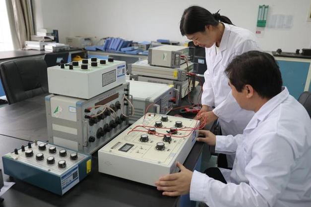 东营市工业产品检验与计量检定中心"技术赋能+精准服务"助推工业经济